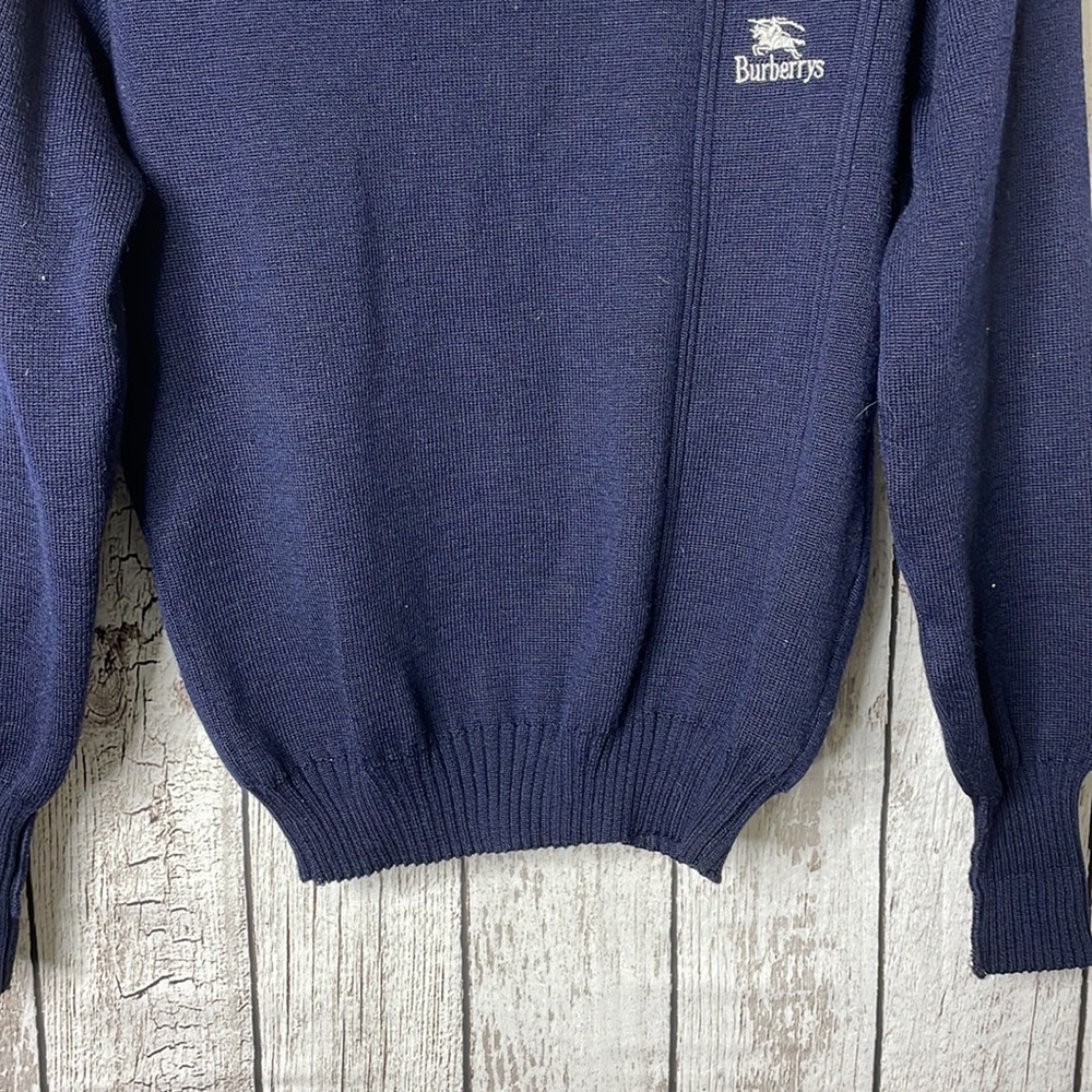 Burberry’s vintage sweater size medium? - Picture 3 of 12